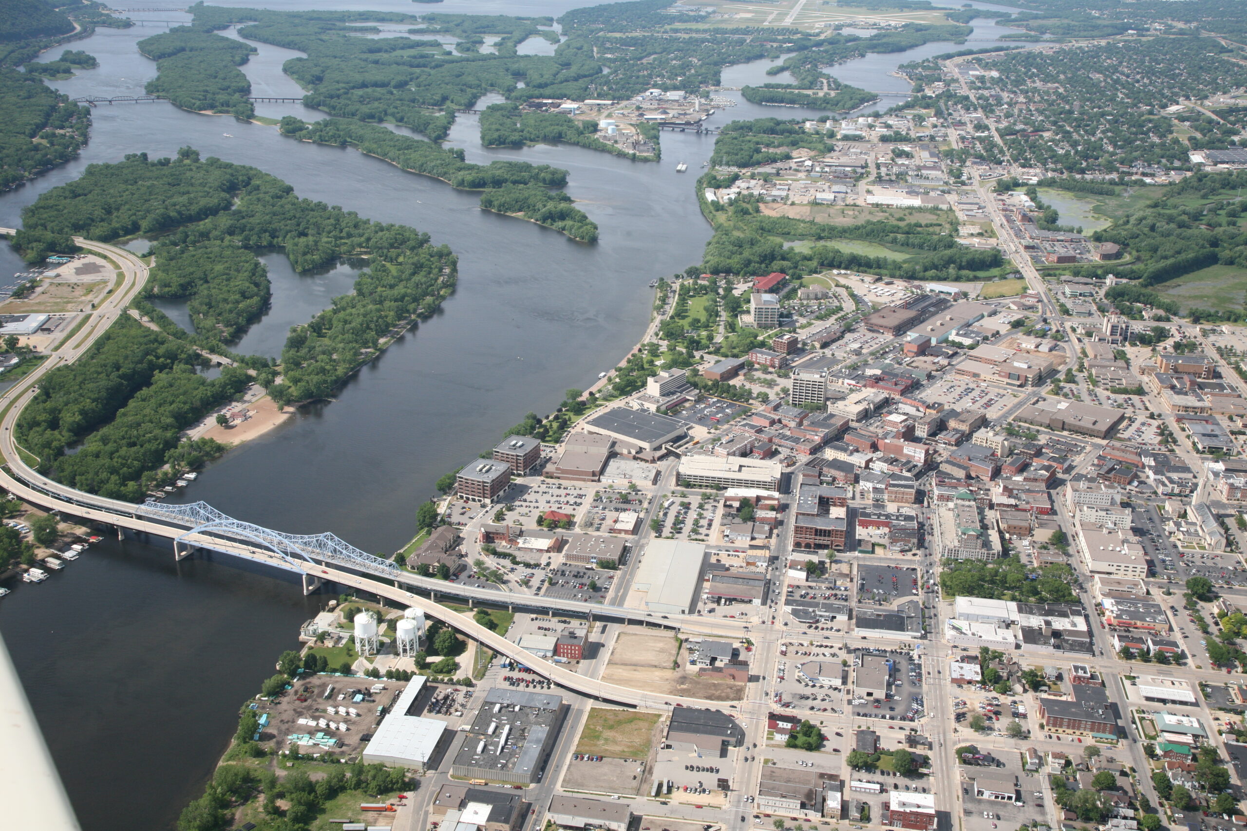 Featured image for the Developing strategies for mitigating heat islands in La Crosse, WI project.
