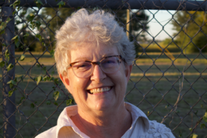 Cindy Robertson headshot